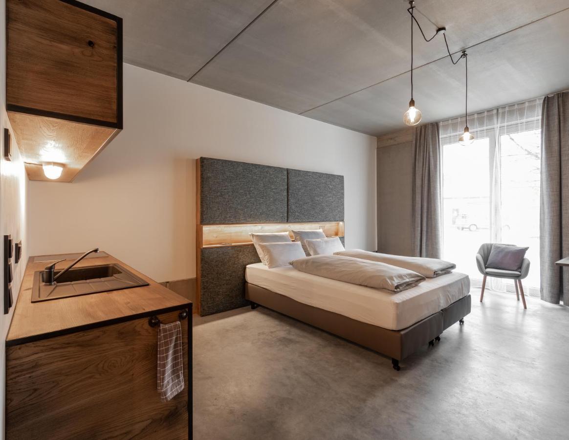 Gh1 Aparthotel Am Glockenplatz Егінген Екстер'єр фото