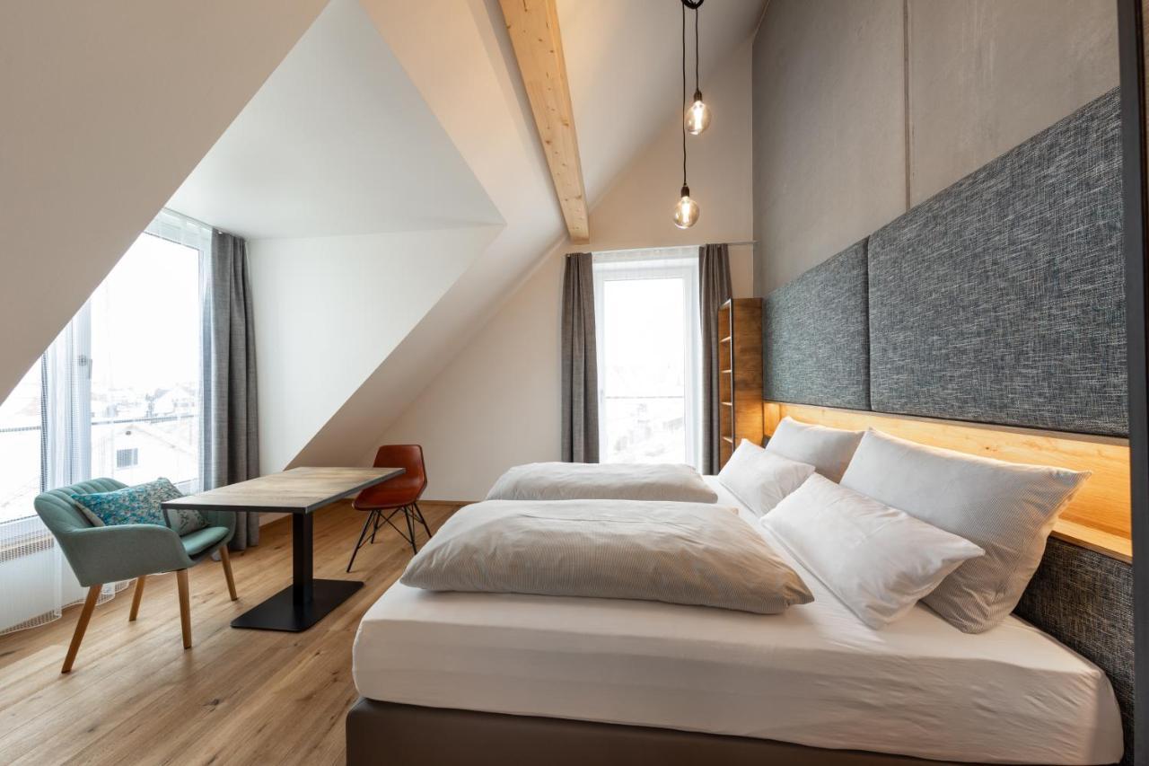 Gh1 Aparthotel Am Glockenplatz Егінген Екстер'єр фото